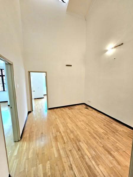 2-storey Terraced House for Sale in Bandar Kinrara Seksyen 5 (Bandar Kinrara) - SUNNY YONG - Interior - PropertyGuru.com.my