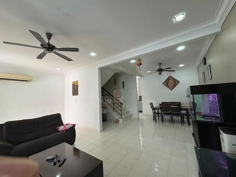 2-storey Terraced House for Sale in Bandar Parklands (Klang) - Kenny Ng - Living Room - PropertyGuru.com.my