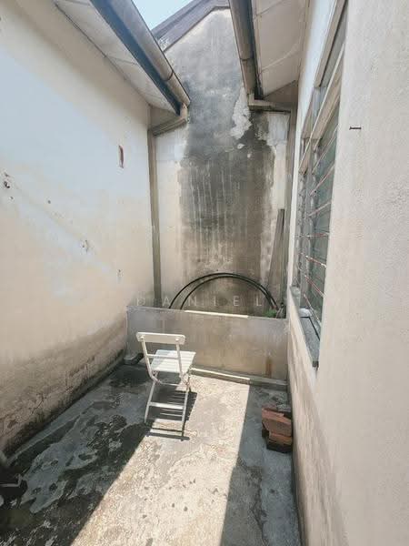 Rumah Teres untuk Dijual di Seremban (Negeri Sembilan) - Daniel Yong - Exterior - PropertyGuru.com.my