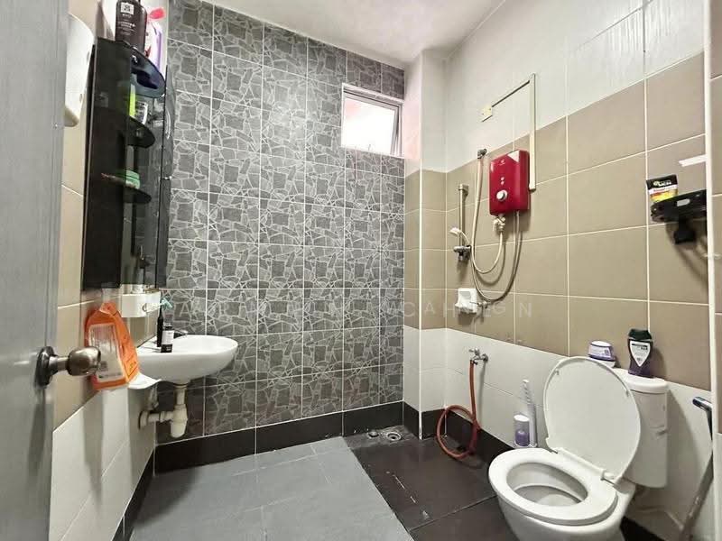 Rumah Teres 2-Tingkat untuk Dijual di Taman Nusa Idaman (Iskandar Puteri (Nusajaya)) - Simon Wang - Bathroom - PropertyGuru.com.my