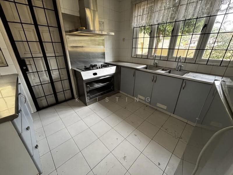 Bungalow House untuk Disewa di Bangsar (Kuala Lumpur) - Kristing . - Kitchen - PropertyGuru.com.my