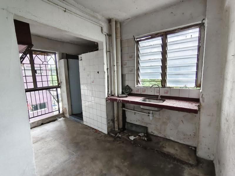 Rumah Flat untuk Dijual di Kondo Rakyat - Yasmin Sulaiman - Kitchen - PropertyGuru.com.my