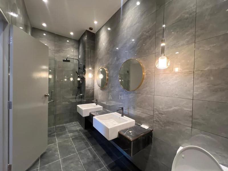 Condominium for Rent at Sunway Flora Residences - Tan Wei Han - Bathroom - PropertyGuru.com.my