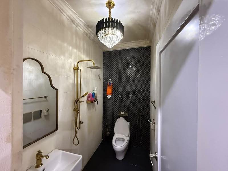 Rumah Berkembar untuk Dijual di Beserah (Pahang) - Izzat Azman - Bathroom - PropertyGuru.com.my