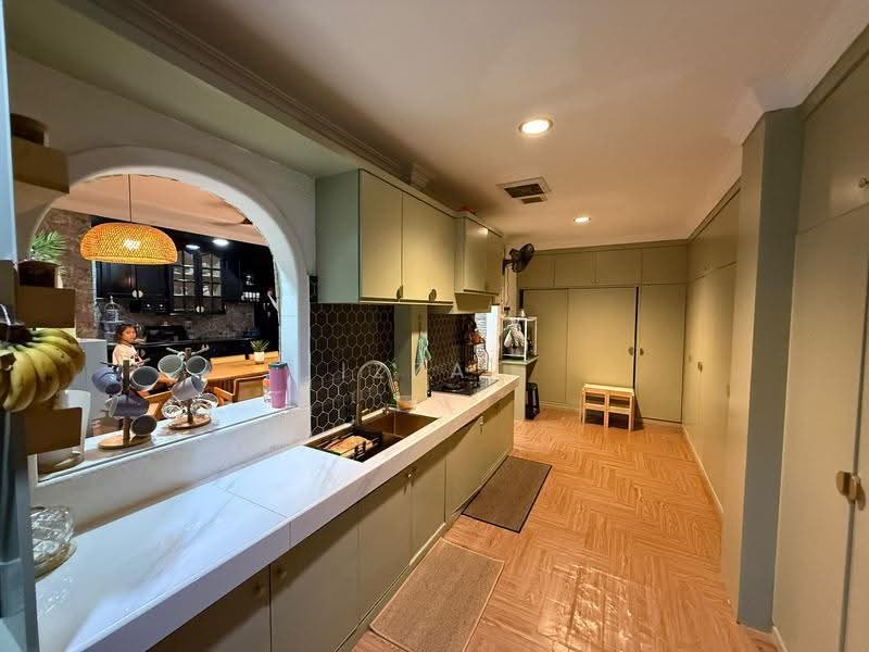 Rumah Berkembar untuk Dijual di Beserah (Pahang) - Izzat Azman - Kitchen - PropertyGuru.com.my