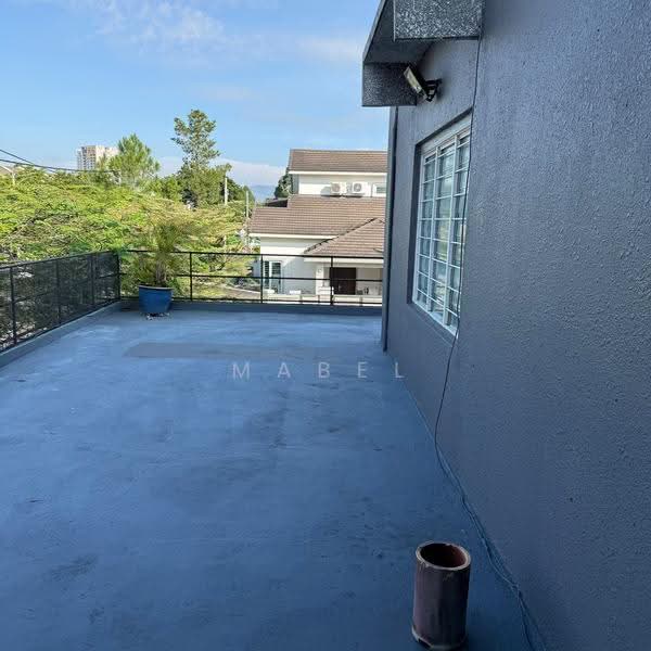 2-storey Terraced House for Sale in Taman Ipoh Timur (Ipoh) - Mabel Phang - Exterior - PropertyGuru.com.my