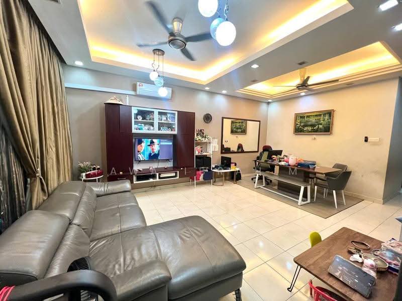 2-storey Terraced House for Sale in Setia Alam Sari (Bandar Baru Bangi) - Hawa Ibrahim - Living Room - PropertyGuru.com.my