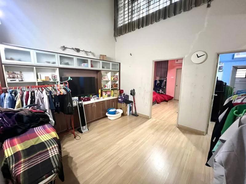 2-storey Terraced House for Sale in Setia Alam Sari (Bandar Baru Bangi) - Hawa Ibrahim - Living Room - PropertyGuru.com.my
