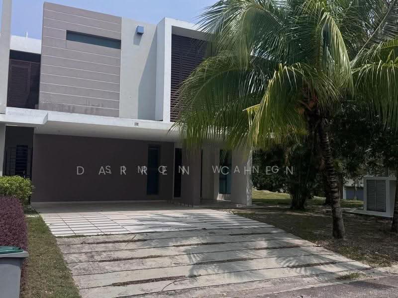 Rumah Berkembar untuk Dijual di Iskandar Puteri (Nusajaya) (Johor) - Simon Wang - Exterior - PropertyGuru.com.my