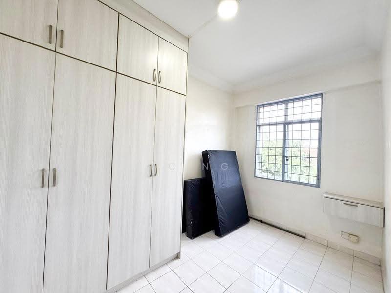 Pangsapuri untuk Dijual di Orchid @ Anggerik - KC Ng - Bedroom - PropertyGuru.com.my