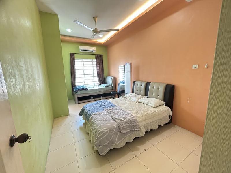 2.5-storey Terraced House for Rent in Taman Bandar Baru Tambun (Tambun) - Alvin Soon - Bedroom - PropertyGuru.com.my