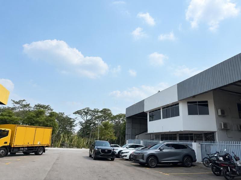 Terrace Factory for Sale in Seri Kembangan (Selangor) - Alfred Long - Exterior - PropertyGuru.com.my