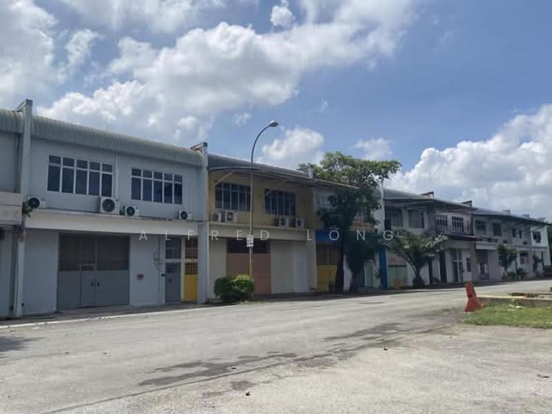 Terrace Factory for Sale in Seri Kembangan (Selangor) - Alfred Long - Exterior - PropertyGuru.com.my