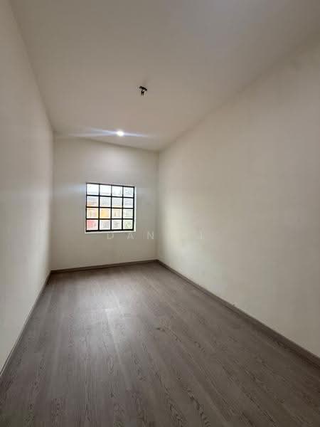 Rumah Teres 2-Tingkat untuk Dijual di Taman Bukit Tiram (Ulu Tiram) - Daniel Yong - Interior - PropertyGuru.com.my