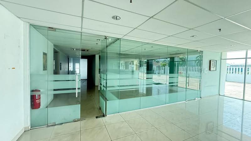 Factory for Sale in Taman Perindustrian Tropika (Ulu Tiram) - Ryan Tan - Interior - PropertyGuru.com.my