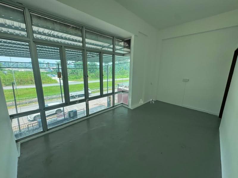 Warehouse for Rent in Kuching (Sarawak) - Jeno Tan - Interior - PropertyGuru.com.my