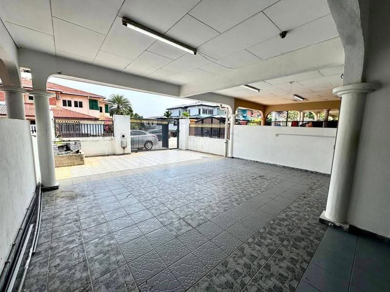 Rumah Teres 2-Tingkat untuk Dijual di Taman Bukit Mewah (Kajang) - Fazri . - Exterior - PropertyGuru.com.my