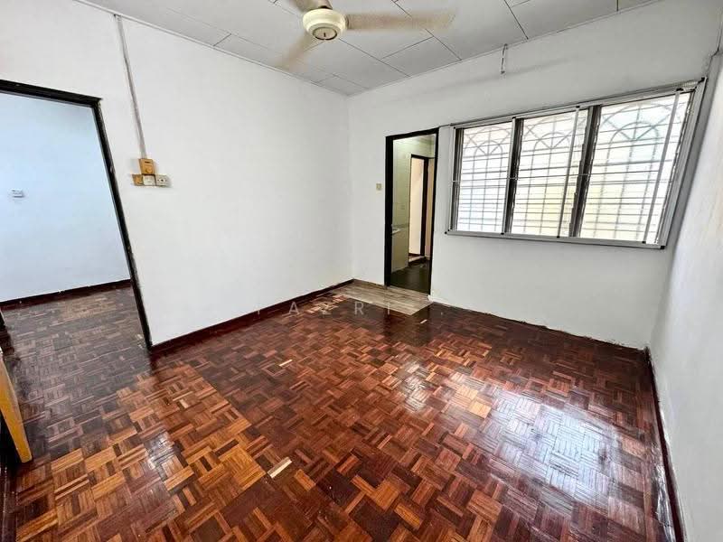Rumah Teres 2-Tingkat untuk Dijual di Taman Bukit Mewah (Kajang) - Fazri . - Interior - PropertyGuru.com.my