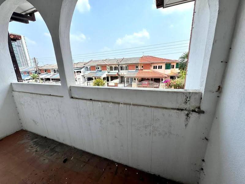 Rumah Teres 2-Tingkat untuk Dijual di Taman Bukit Mewah (Kajang) - Fazri . - Exterior - PropertyGuru.com.my