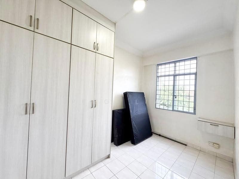 Pangsapuri untuk Dijual di Orchid @ Anggerik - Peggy Lim - Bedroom - PropertyGuru.com.my