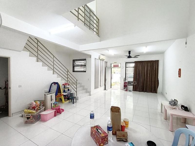 2-storey Terraced House for Sale in Bukit Indah (Iskandar Puteri (Nusajaya)) - Simon Wang - Living Room - PropertyGuru.com.my