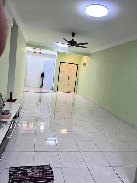 Kondominium untuk Dijual di Koi Tropika - Fazri . - Living Room - PropertyGuru.com.my