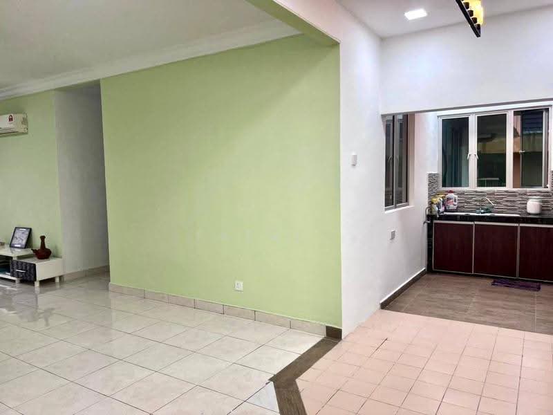 Kondominium untuk Dijual di Koi Tropika - Fazri . - Living Room - PropertyGuru.com.my