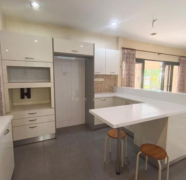 Bungalow House for Sale in SS1 (Petaling Jaya) - Ryan Tan - Kitchen - PropertyGuru.com.my