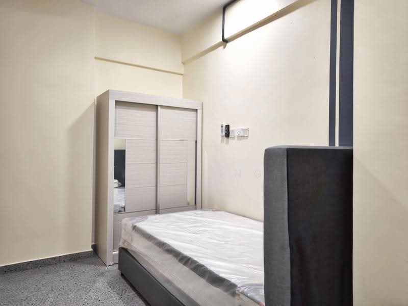 Kondominium untuk Disewa di Menara Alpha - Kim Ling - Bedroom 2 - PropertyGuru.com.my