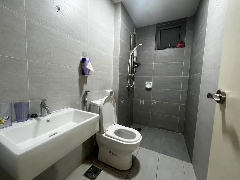 Service Residence for Rent at Gravit8, Klang - Kenny Ng - Bathroom - PropertyGuru.com.my