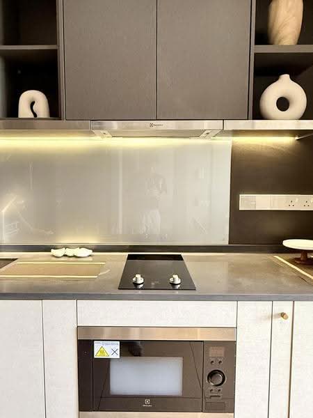 Service Residence for Rent at Millerz Square Serviced Residence - Cindy Tey - Kitchen - PropertyGuru.com.my