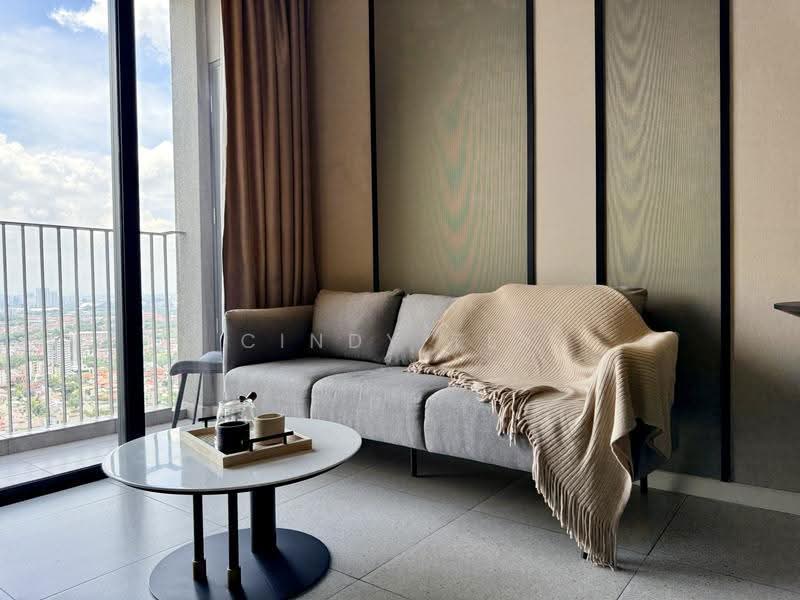 Service Residence for Rent at Millerz Square Serviced Residence - Cindy Tey - Living Room - PropertyGuru.com.my