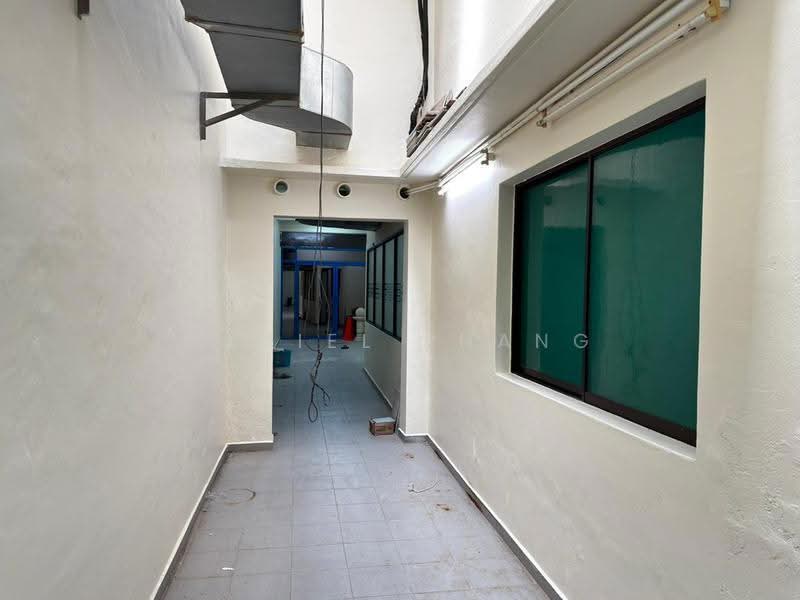 Shop / Office untuk Disewa di George Town (Penang) - Daniel Phang - Corridor - PropertyGuru.com.my