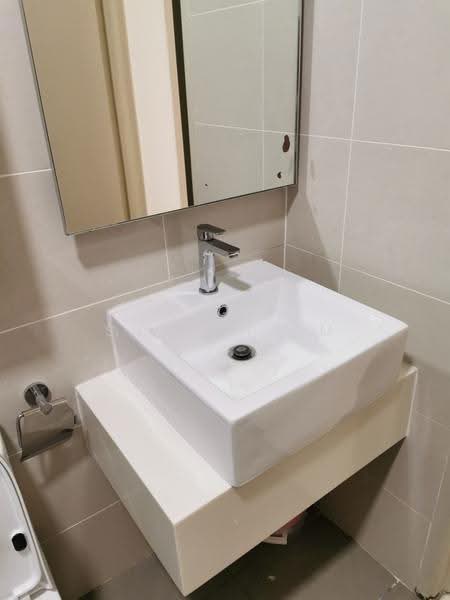 Service Residence for Sale at KL Gateway Residences - Sujatha M - Bathroom - PropertyGuru.com.my