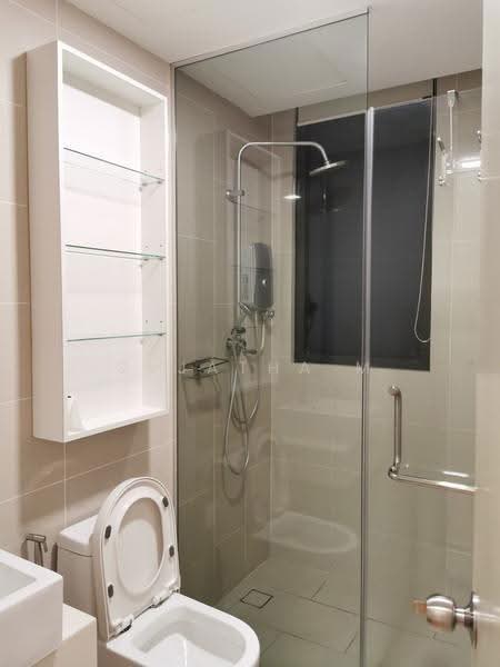 Service Residence for Sale at KL Gateway Residences - Sujatha M - Bathroom - PropertyGuru.com.my