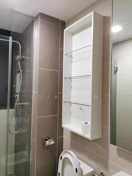 Service Residence for Sale at KL Gateway Residences - Sujatha M - Bathroom - PropertyGuru.com.my