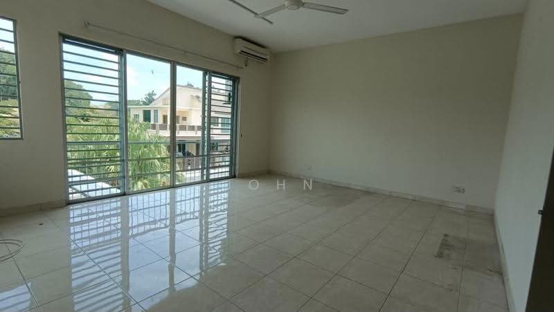 Semi-Detached House for Sale in Seremban 2 (Seremban) - John Khoo - Living Room - PropertyGuru.com.my