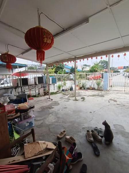 Rumah Teres 1-Tingkat untuk Dijual di Kampung Sungai Way (Petaling Jaya) - Simon Tan - Exterior - PropertyGuru.com.my