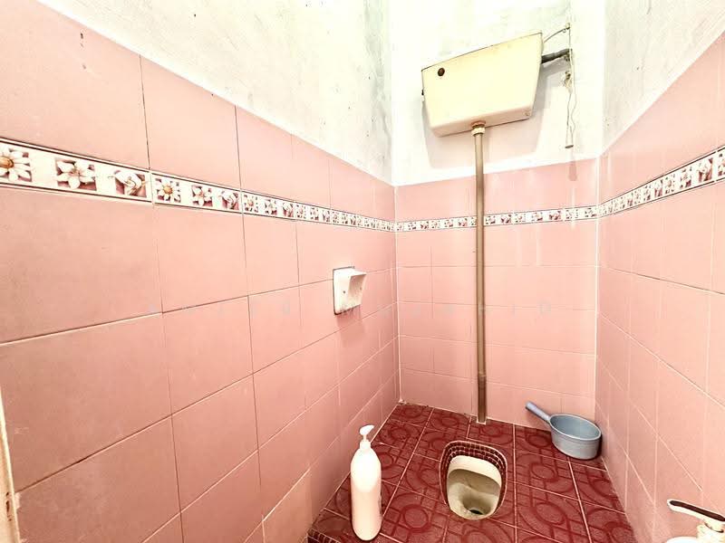 Rumah Teres 2-Tingkat untuk Dijual di Klang (Selangor) - Ameer Mujahid - Bathroom - PropertyGuru.com.my