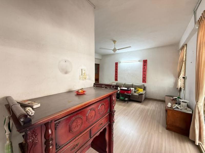 Rumah Teres 2-Tingkat untuk Dijual di Sungai Dua (Penang) - Carson Chuah - Living Room - PropertyGuru.com.my