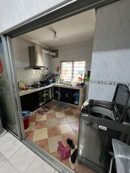 Terraced House for Sale in Taman Nusa Perintis 3 (Iskandar Puteri (Nusajaya)) - Joseph Goh - Kitchen - PropertyGuru.com.my