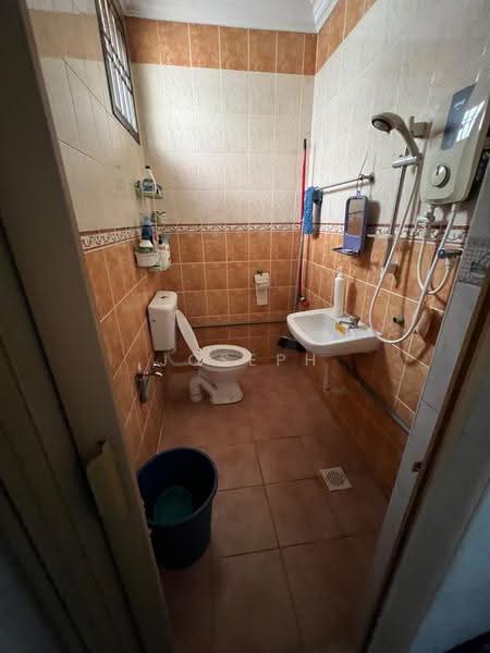 Terraced House for Sale in Taman Nusa Perintis 3 (Iskandar Puteri (Nusajaya)) - Joseph Goh - Bathroom - PropertyGuru.com.my