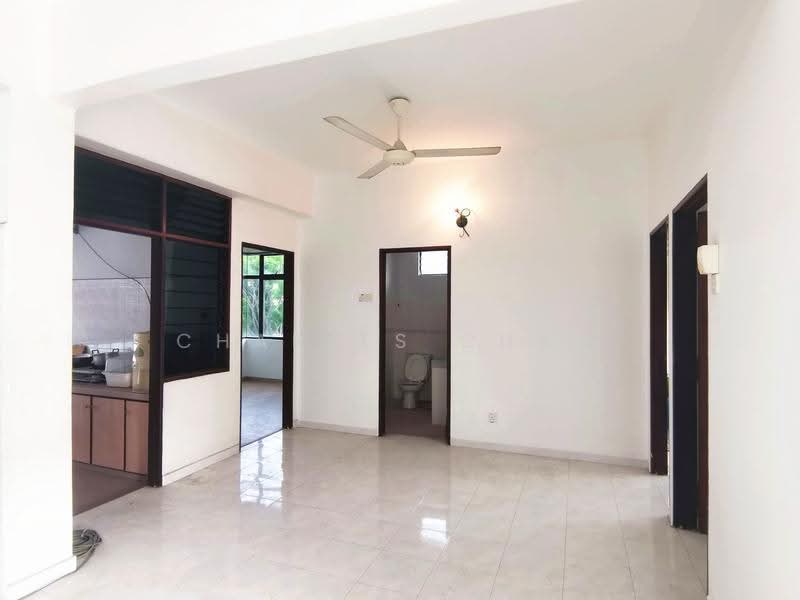 Condominium for Sale at Villa Ria - Charles Chaw - Living Room - PropertyGuru.com.my