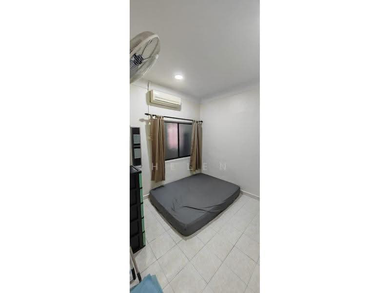 Rumah Teres untuk Disewa di Taman Bertam Impian (Tanjong Minyak) - Helen BF - Bedroom - PropertyGuru.com.my