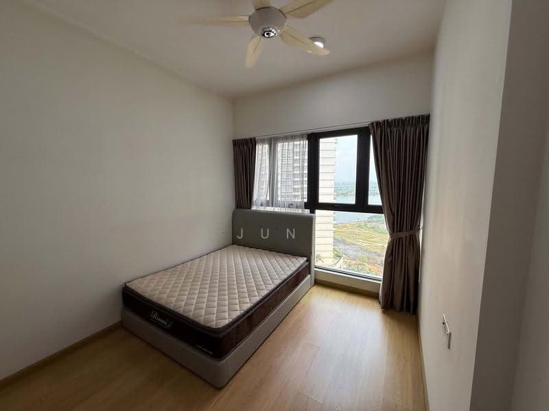 Kondominium untuk Disewa di Amberside @ Country Garden Danga Bay - Jun Song - Bedroom - PropertyGuru.com.my