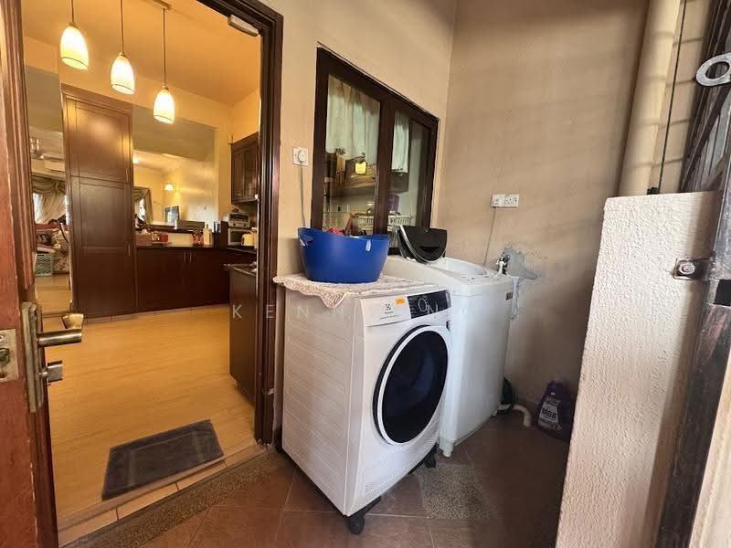 2-storey Terraced House for Sale in Bandar Botanic (Klang) - Kenny Ng - Kitchen - PropertyGuru.com.my