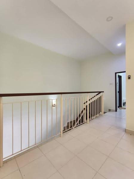 Rumah Kluster untuk Dijual di Taman Seri Austin (Tebrau) - Ee Fong Toh - Corridor - PropertyGuru.com.my