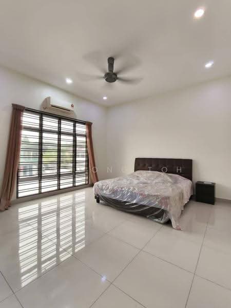 Rumah Kluster untuk Dijual di Taman Seri Austin (Tebrau) - Ee Fong Toh - Bedroom - PropertyGuru.com.my