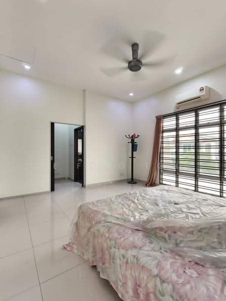 Rumah Kluster untuk Dijual di Taman Seri Austin (Tebrau) - Ee Fong Toh - Bedroom - PropertyGuru.com.my