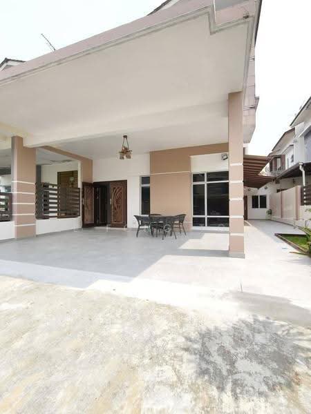 Rumah Kluster untuk Dijual di Taman Seri Austin (Tebrau) - Ee Fong Toh - Exterior - PropertyGuru.com.my
